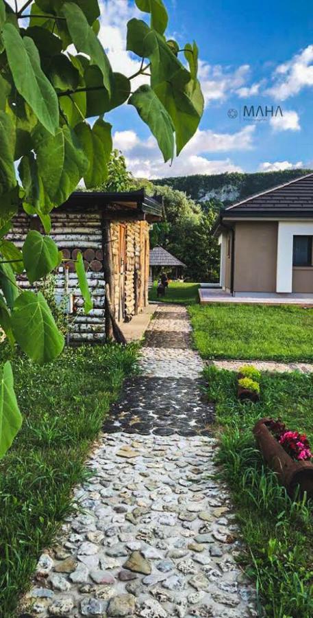 Navis Vila Bihac